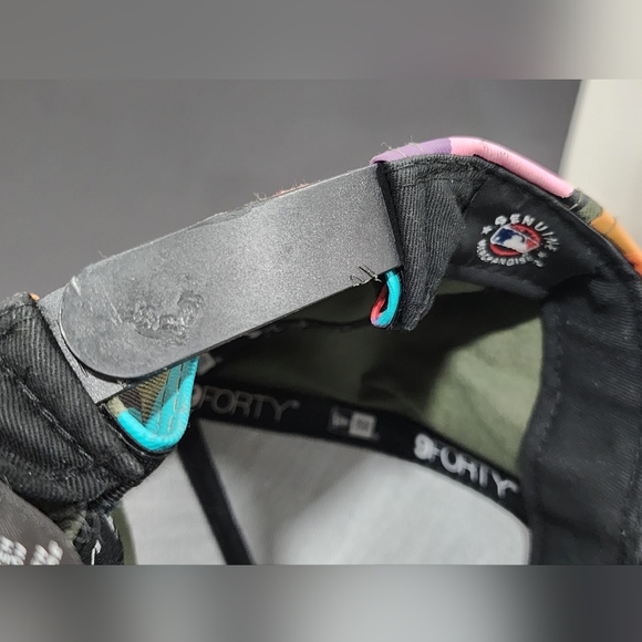 New Era 9FORTY New York Yankees Colorful Camouflage Cap NY Camo Hat - Picture 12 of 13